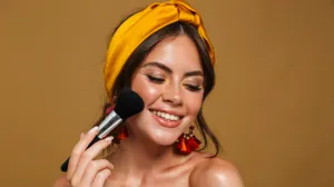 10 Urutan Makeup Kondangan ...