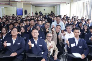 Menaker: Mahasiswa Perlu Seimbangkan Keahlian Teknis dan Kemampuan Komunikasi