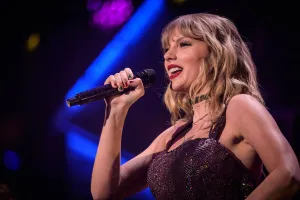 Taylor Swift Umumkan Comeba...