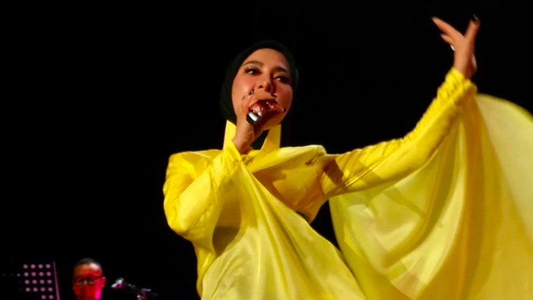 Syahrini Comeback di Pestapora, Ungkap Alasan 7 Tahun Tak Manggung: "Aku Menjaga Anak dan Reino Barack"