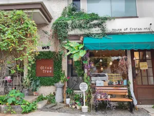 Cari Kafe dengan Vibes Prancis? 5 Tempat di Jakarta Ini Bisa Kamu Coba