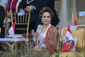 Kasus Kekerasan terhadap Asisten dan Manajer, Dewi Soekarno Didenda Rp22,5 Juta