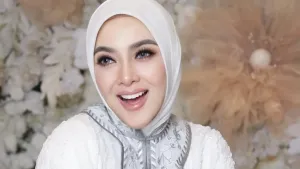Terungkap! Begini Doa Syahrini saat Ingin Mendapatkan Reino Barack