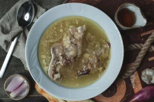 10 Makanan yang Bantu Produ...